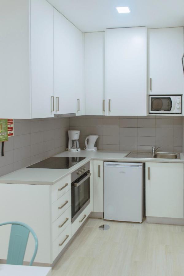 Living Coimbra Corpo De Deus Apartment ภายนอก รูปภาพ