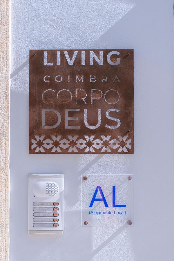 Living Coimbra Corpo De Deus Apartment ภายนอก รูปภาพ